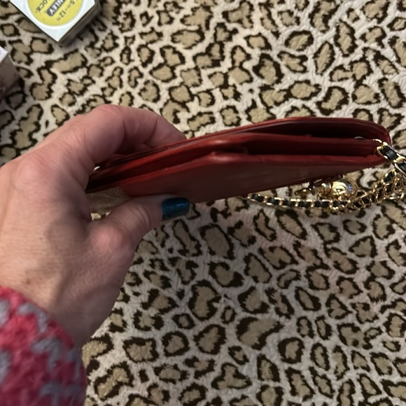 Chanel wallet on a chain - Picture 7 of 9